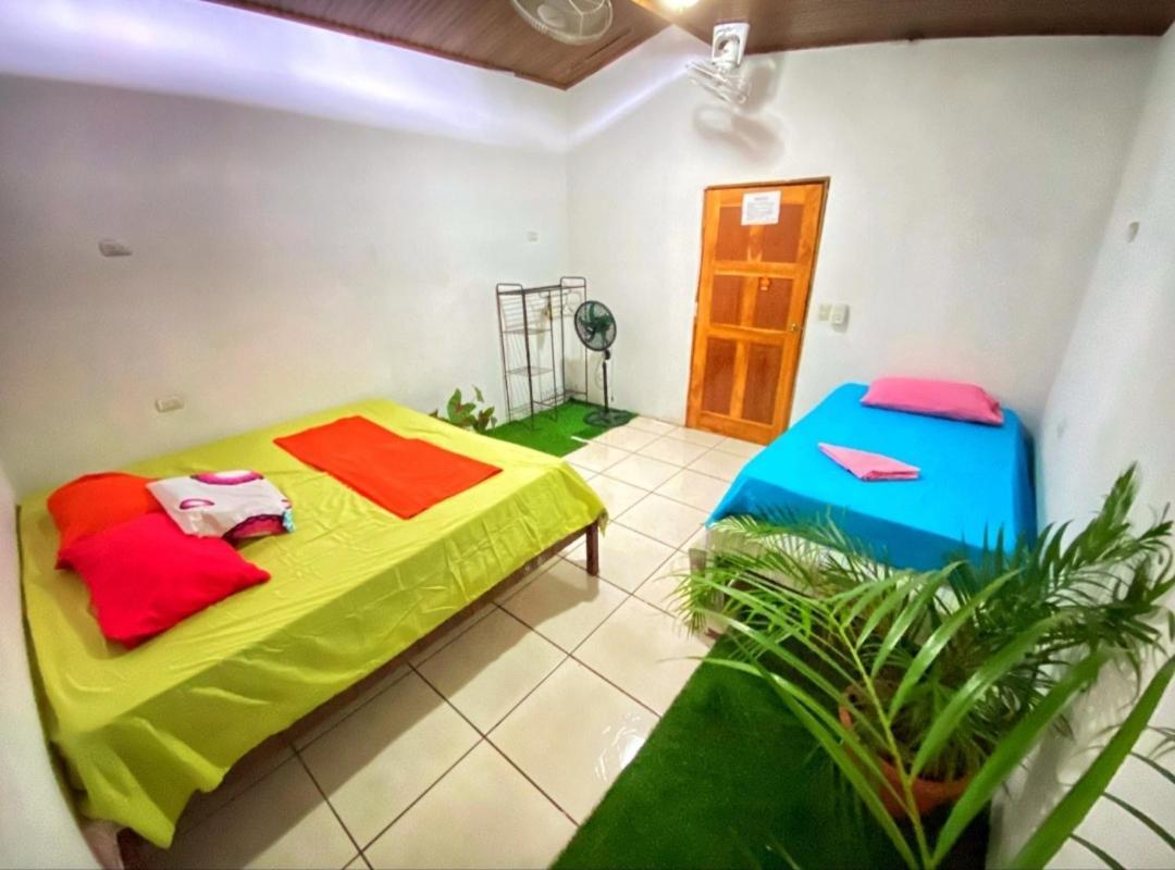 Passiflora'S Apartment Quepos Room photo